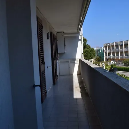 Casa Vacanza Perla Reale 펜션 오트란토